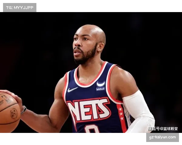 欧塞尔后卫塞纳亚抢断积极,防守端表现亮眼 欧塞尔后卫塞纳亚抢断积极,防守端表现亮眼